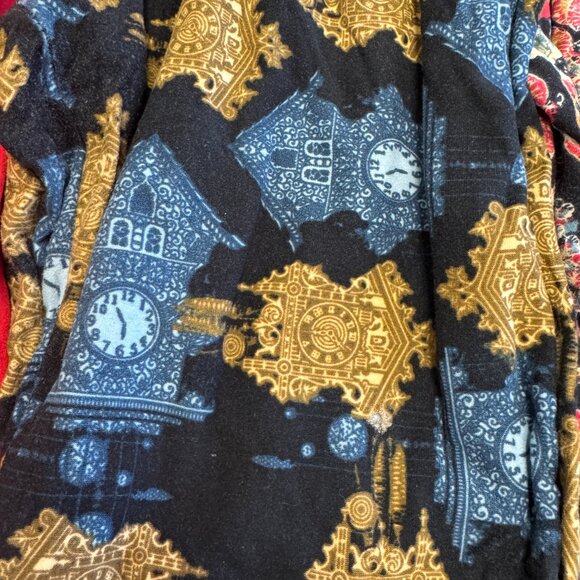 LuLaRoe 4 pack Buttery Soft Leggings NEW Size OS — TIMELESS colors - Picture 3 of 9